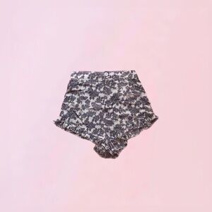 lf seek the label ⋆ floral ruffle shorts